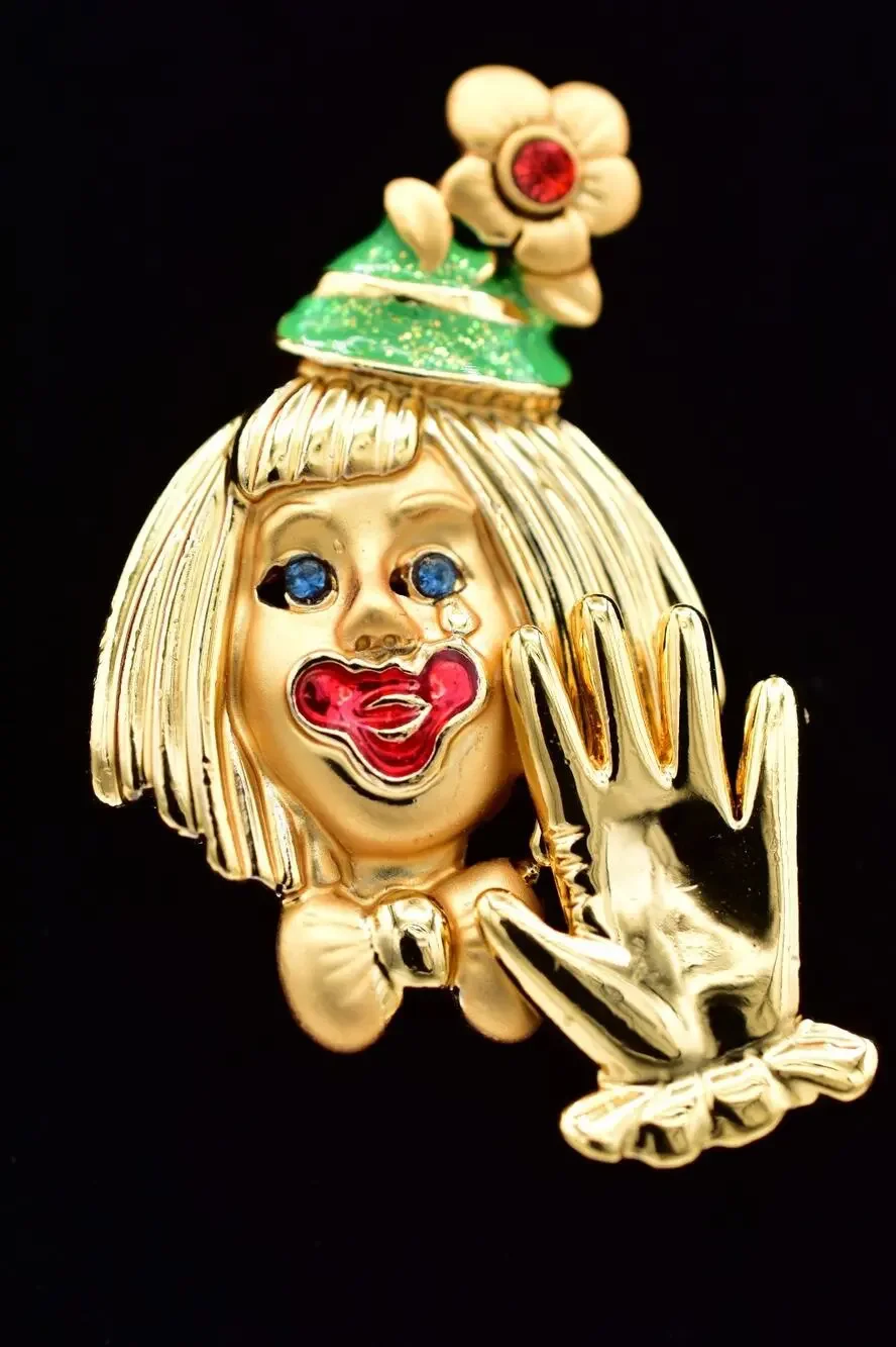 Danecraft Vintage Waving Clown Brooch Gold Enamel Rhinestone Signed NOS A25
